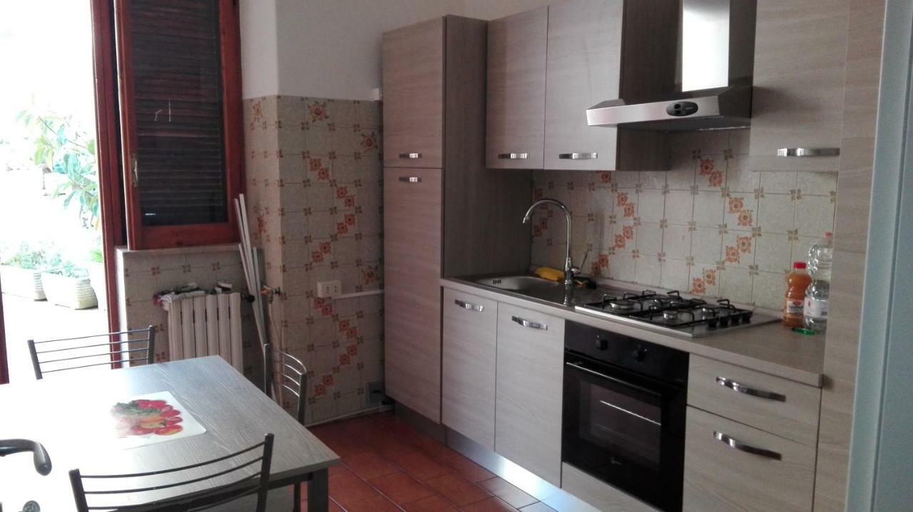 Villa Acasadivalentina Maranola Exterior foto